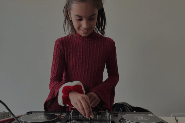 2025 Campaign Launch & Gingerbread House Showdown